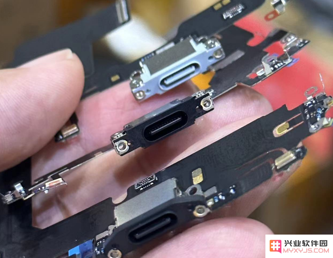 苹果 iPhone 15 和 iPhone 15 Pro 的 USB-C 接口存在差别吗？