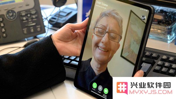 “注视感知”与“FaceTime 通话注视感知校正”有什么区别？