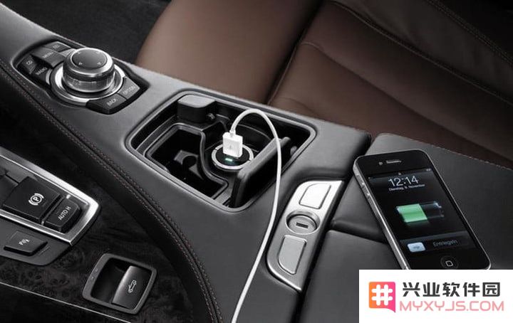 为什么 iPhone 数据线的 USB 接口不能正反插？