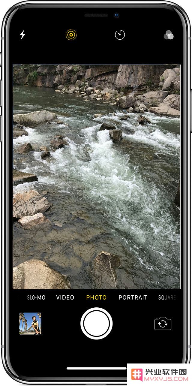 如何使用 iPhone 拍摄“长曝光”照片？