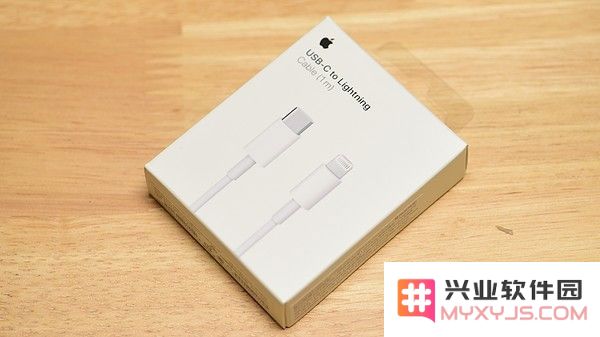 如何辨别 iPhone 快充数据线的真假？新旧款快充数据线有什么区别？