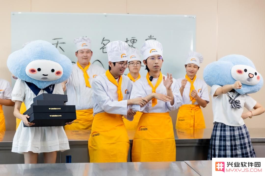 16年后，他们把游戏做成了属于你我的快乐艺术：颠覆与创造结合的奇迹！ 在全新潮流中展现魅力