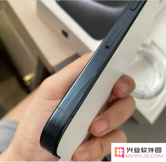 iPhone 15系列存在哪些问题？iPhone 15系列翻车事件汇总