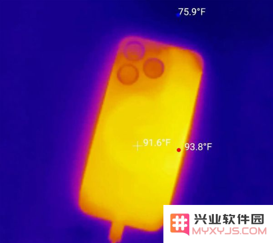 iPhone 15 Pro 系列手机过热怎么办？