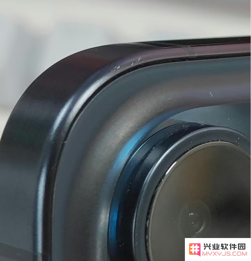 苹果 iPhone 15 Pro 机型开箱掉漆怎么办？