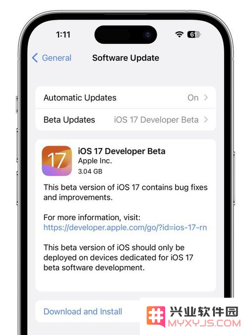 如何在第一时间无缝升级到最新的iOS 17 Beta版本并体验全新功能？