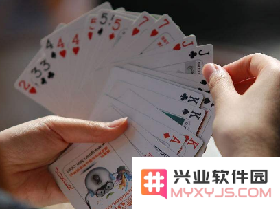 如何在15张跑得快中有效算牌与判断是否存在炸弹的技巧与策略