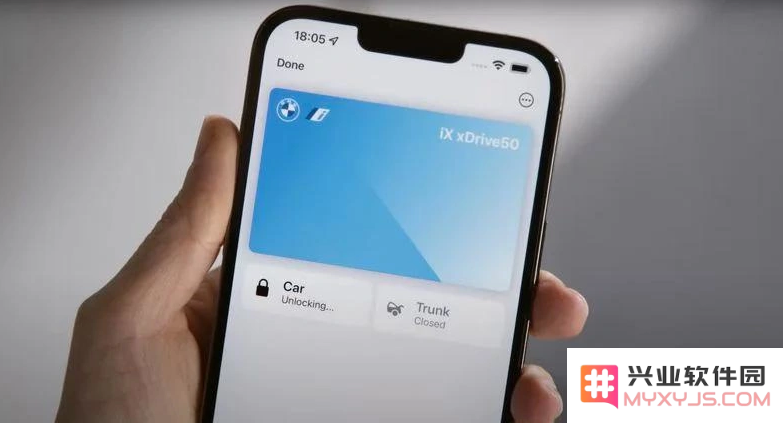 如何将 Apple Wallet 中的数字车钥匙顺利分享给使用 Pixel 手机的朋友或家人？