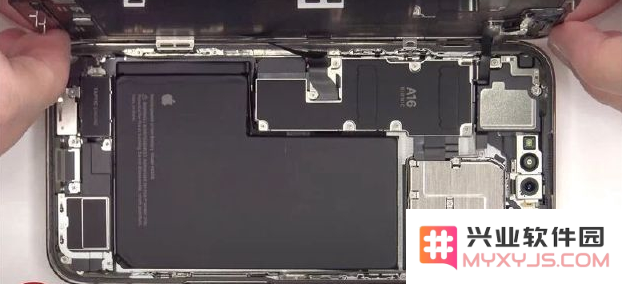 iPhone 14 Pro Max内部结构长什么样？看iPhone 14 Pro Max拆解