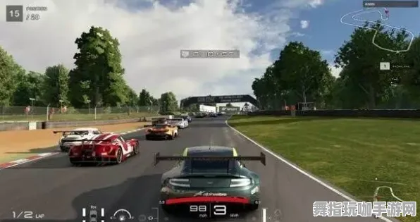 独家｜全面解析：GT赛车VR设备的适配与最新使用攻略，助你提升游戏体验