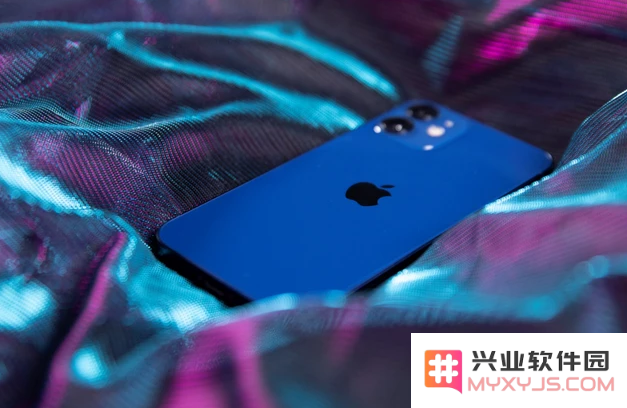 iPhone 12 mini使用体验如何？它是否值得入手一试呢？