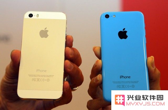 iPhone 5c已经被时代淘汰，你还在坚持使用这款老款手机吗？