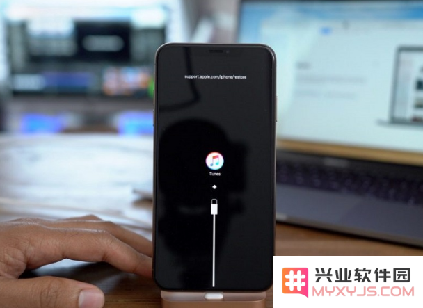 如何操作iPhone12进入DFU模式？详细的iPhone12 DFU模式教程指南