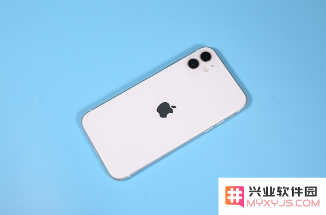 iPhone XR即将降价，购买iPhone 12是否仍是值得的选择呢？