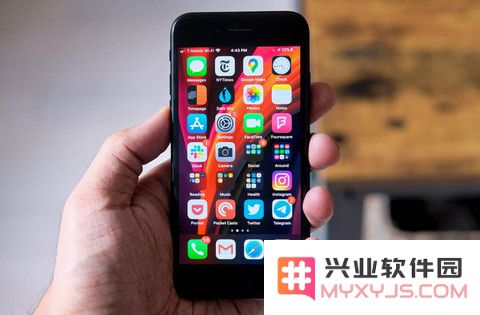 新款 iPhone SE 拆解分析：设计与硬件几乎与 iPhone 8 完全相同