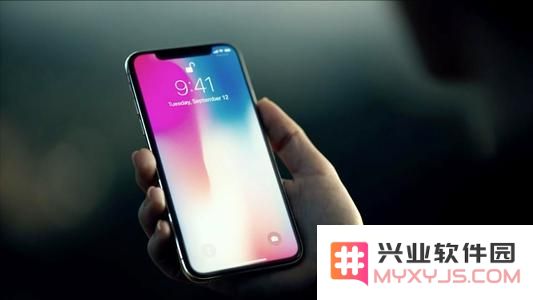 探讨 iPhone 在接到电话时铃声自动减小的原因及解决方法是什么？