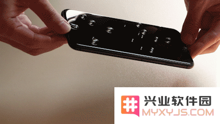 使用酒精清洁对 iPhone 屏幕的疏油层会产生损伤吗？