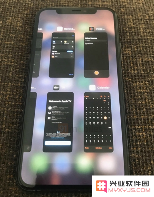 使用iOS 14的iPhone 11效果如何？实测体验与性能评估分析