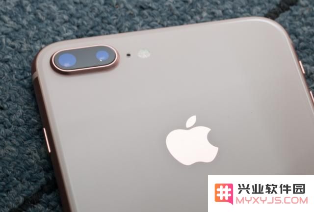 256GB的iPhone 8 Plus是否仍然值得购买？你应该考虑哪些因素？