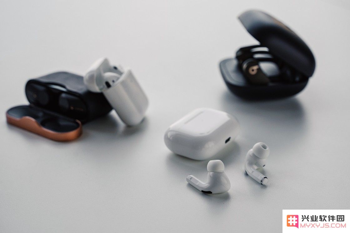 耳机选购指南 | 四款耳机对比分析，AirPods Pro 是否值得入手？