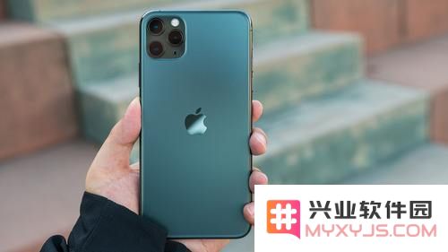 4258 元起，运营商推出的 5G 合约版 iPhone 11 是什么？