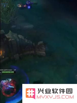 英雄联盟锐雯走哪条路