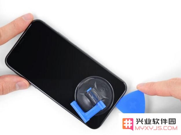 教你如何自己动手给 iPhone X 更换电池