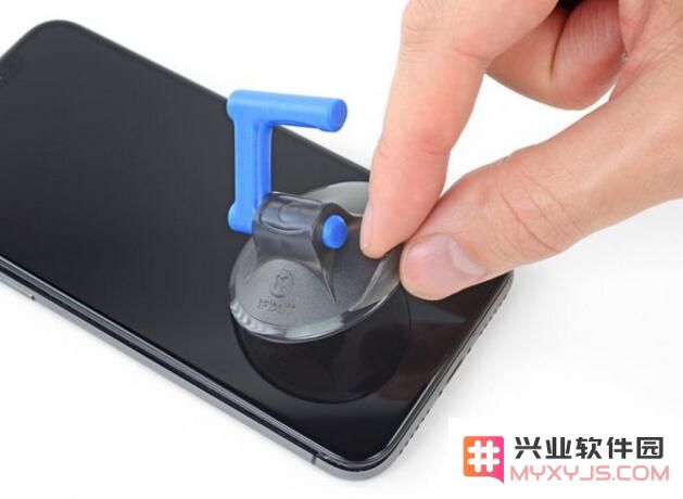 教你如何自己动手给 iPhone X 更换电池