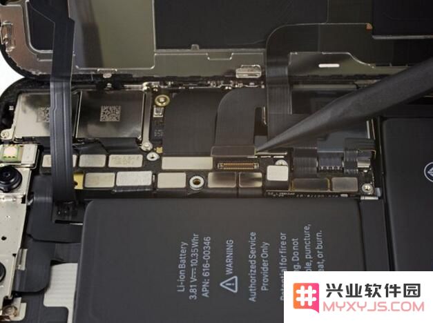 教你如何自己动手给 iPhone X 更换电池