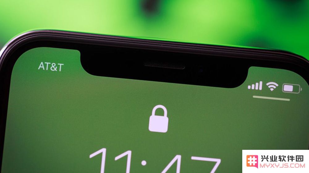 iPhone XR打电话黑屏不亮无法唤醒挂断是什么问题？