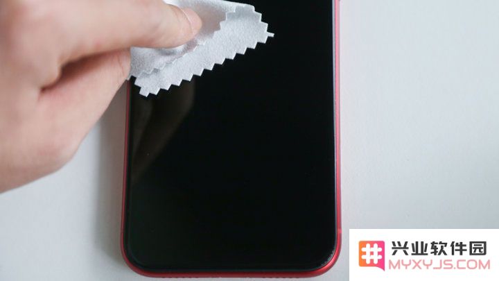 手机用久了需要清洁吗？iPhone 如何进行合理的清洁和保养？