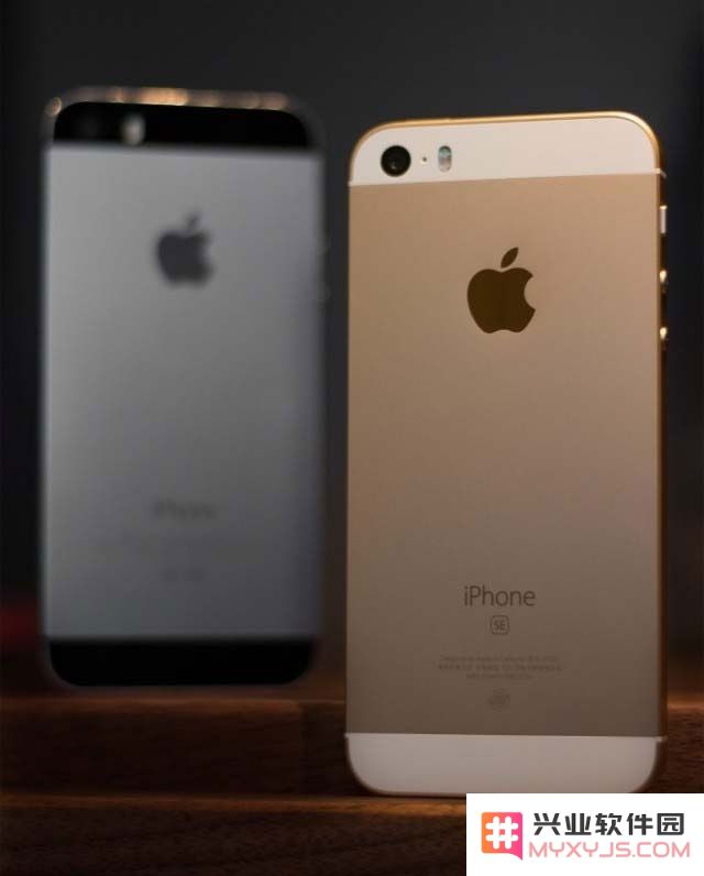 特别版 iPhone SE 是否值得购买？iPhone SE 的优劣处是什么？