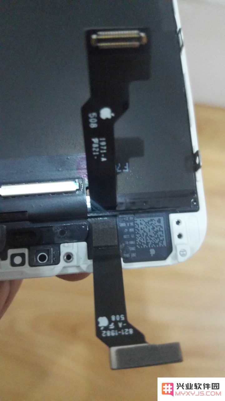 国内 iPhone 维修市场存在哪几种屏幕？每种屏幕如何鉴别？