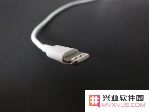 充电出现“此电缆或配件尚未经过认证”的 3 个解决办法​