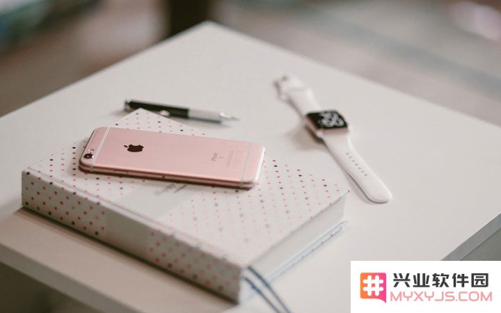 下一代 iPhone 还会采用玻璃机身吗？不同材质机身的优劣势是什么？