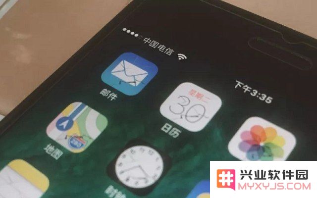 iOS 12免越狱改回“小圆点信号”教程
