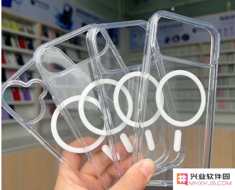 iPhone 17 Air 戴手机壳效果：美感不减，还超薄！